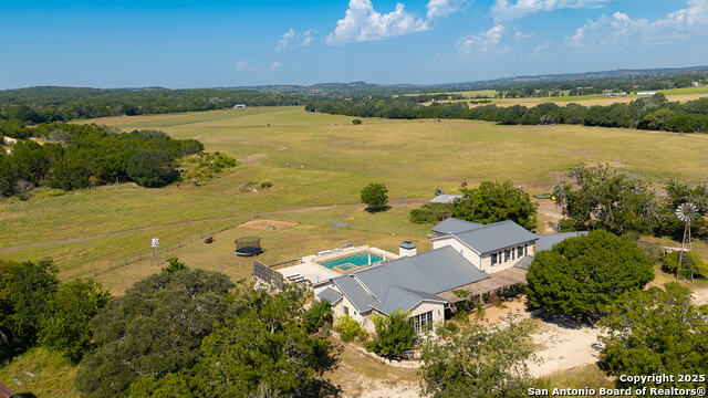 Image 15 of 59 For 3067 Ranch Road 1888