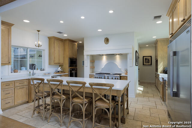 Image 19 of 59 For 3067 Ranch Road 1888