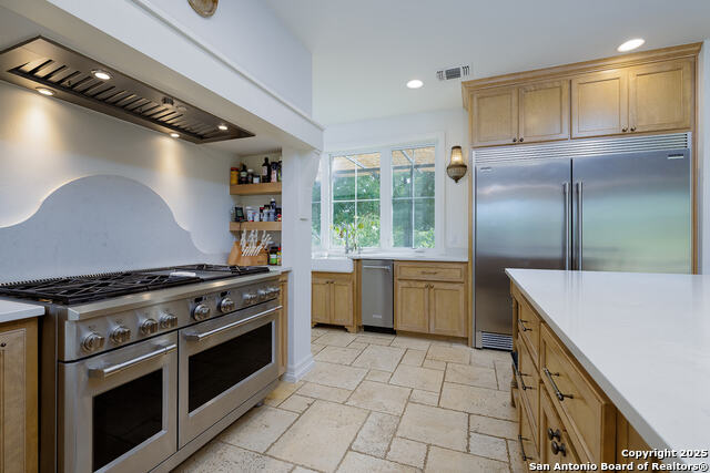 Image 20 of 59 For 3067 Ranch Road 1888