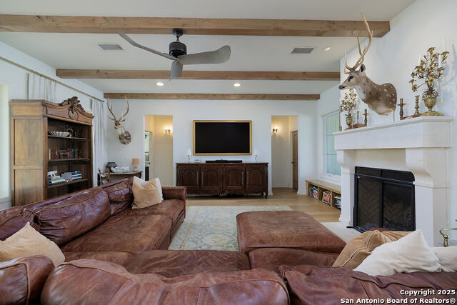 Image 21 of 59 For 3067 Ranch Road 1888