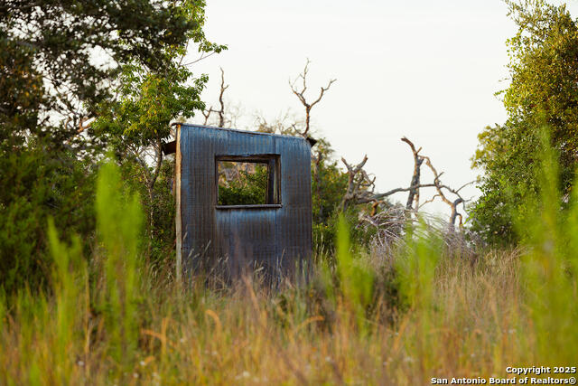 Image 28 of 59 For 3067 Ranch Road 1888