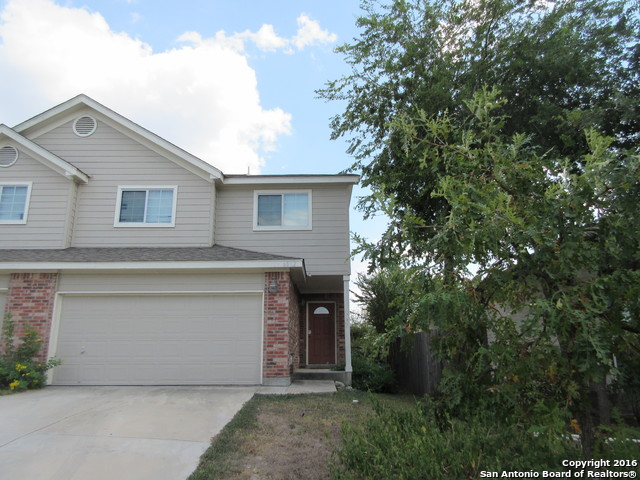 6004 Grass Hill