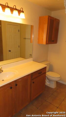 Image 16 of 18 For 6004 Grass Hill