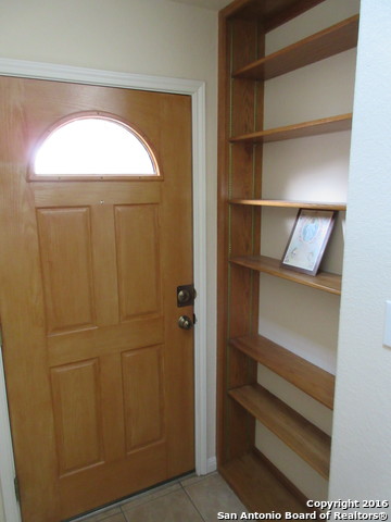 Listing photo id 1 for 6004 Grass Hill