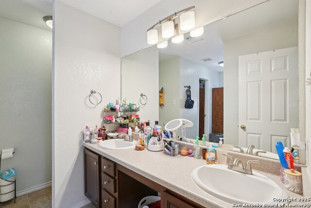 Image 27 of 37 For 11122 Fort Smith