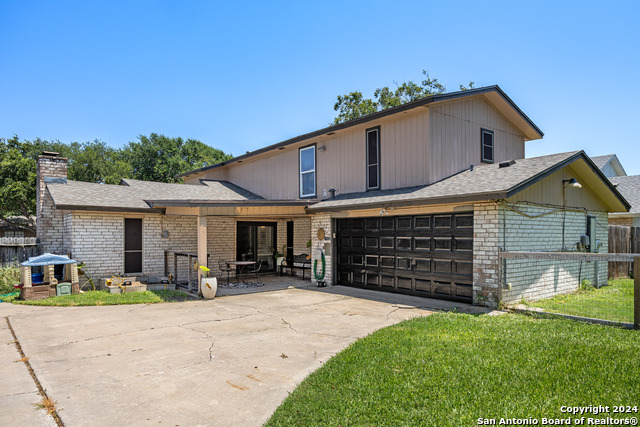 Listing photo id 28 for 212 San Saba