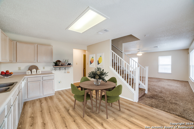 Listing photo id 6 for 4811 Joshua