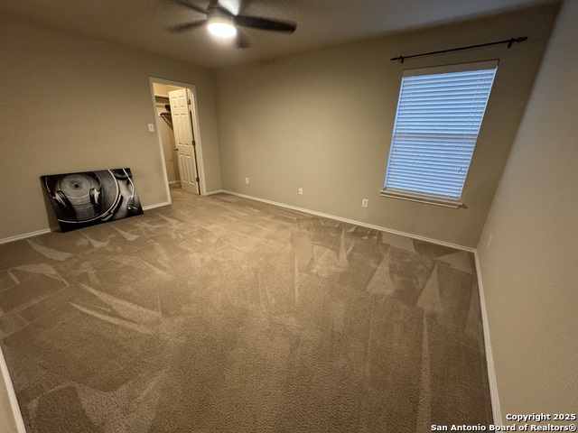 Image 22 of 43 For 556 Perch Mdw