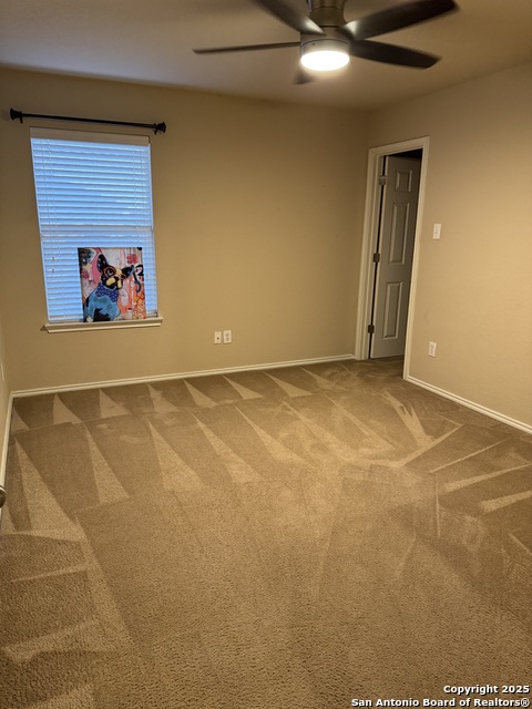 Image 25 of 43 For 556 Perch Mdw