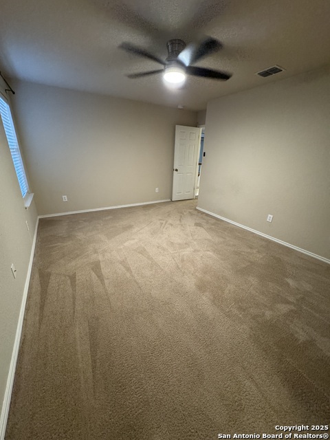 Image 27 of 43 For 556 Perch Mdw