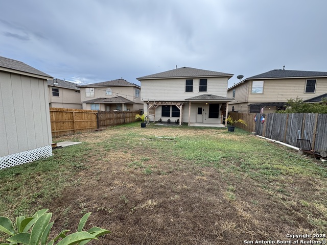 Image 33 of 43 For 556 Perch Mdw