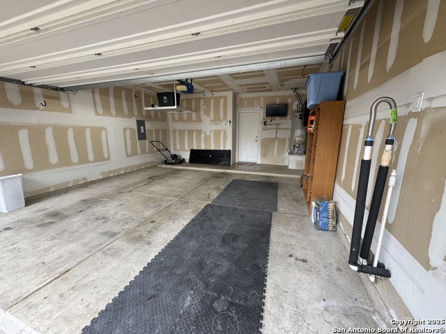 Image 36 of 43 For 556 Perch Mdw