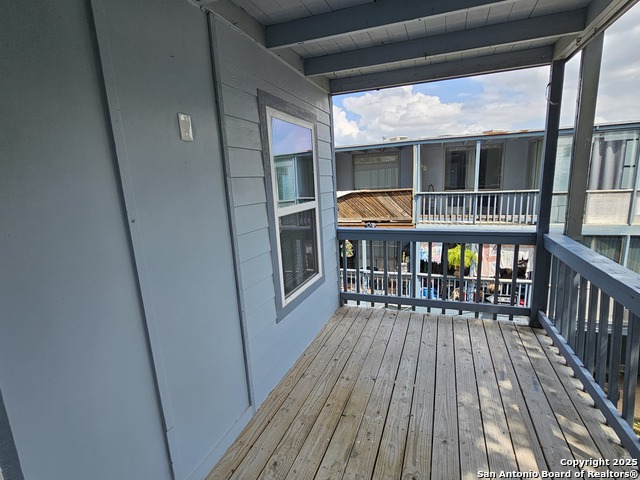 Image 8 of 11 For 1305 Mulberry Ave  19
