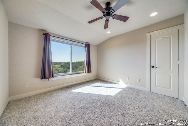 Image 28 of 39 For 203 Horseshoe Bend