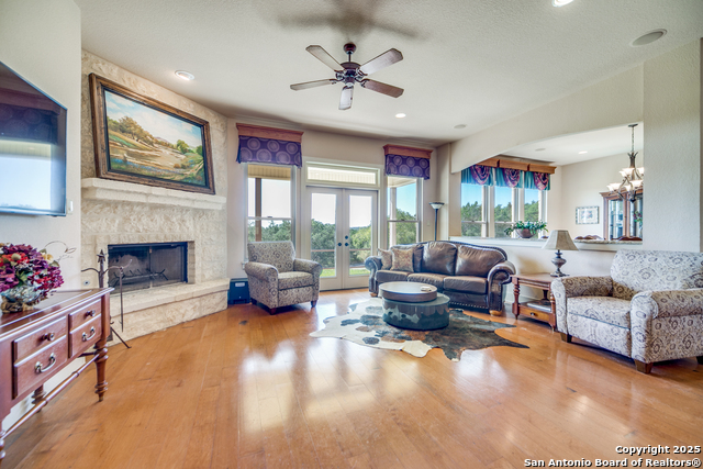 Image 6 of 39 For 203 Horseshoe Bend