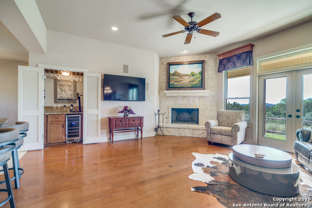 Image 7 of 39 For 203 Horseshoe Bend