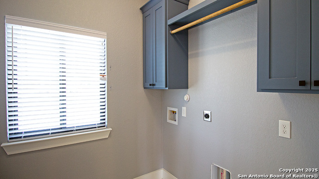 Listing photo id 21 for 792 Lake Valley