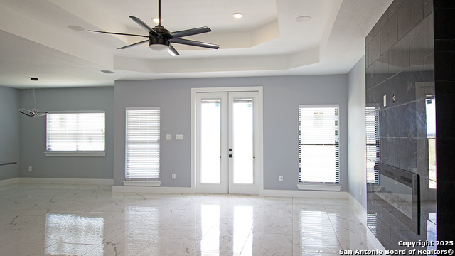 Listing photo id 32 for 792 Lake Valley
