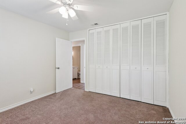 Image 28 of 41 For 6630 Spring Hollow