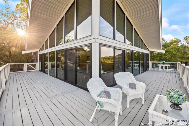 Image 2 of 76 For 4250 Tanglewood Trail