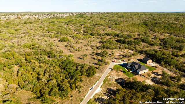 Image 11 of 17 For Lot 20 Stone Loop