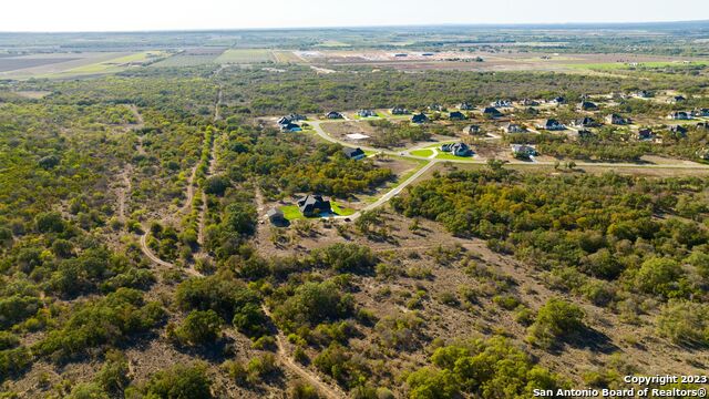 Image 7 of 17 For Lot 20 Stone Loop