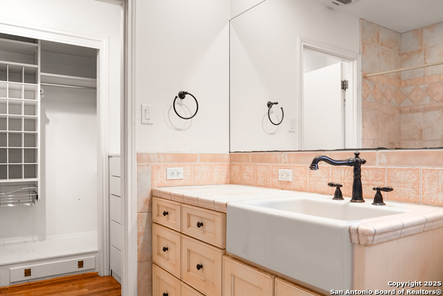 Image 13 of 29 For 134 Rockhill