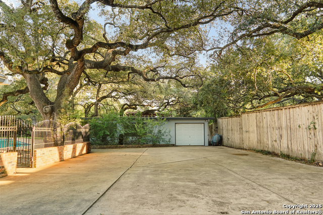 Image 28 of 29 For 134 Rockhill