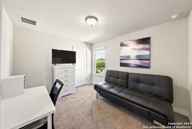Listing photo id 21 for 10410 Pecan Crst