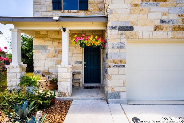 Listing photo id 35 for 10410 Pecan Crst