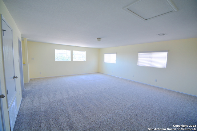 Image 14 of 17 For 3806 Flyer Vista