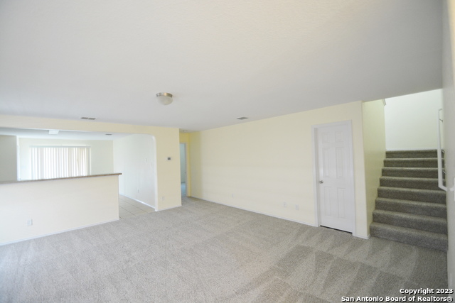 Image 4 of 17 For 3806 Flyer Vista