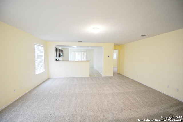 Image 8 of 17 For 3806 Flyer Vista