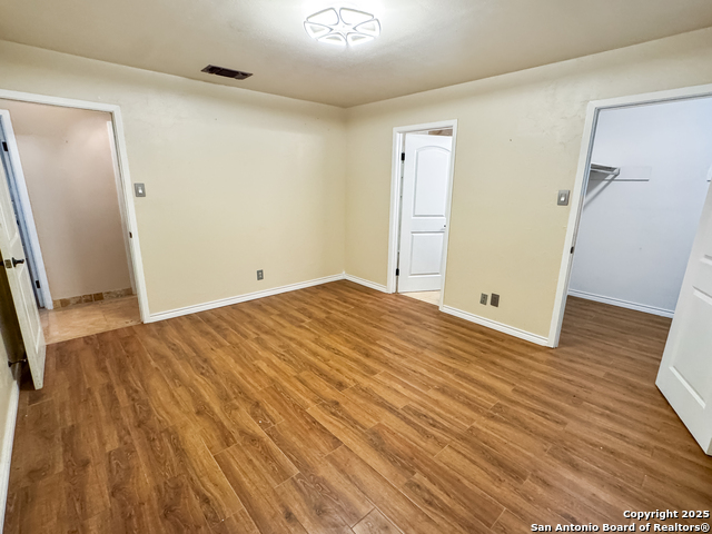 Image 10 of 45 For 28220 Bonn Mountain