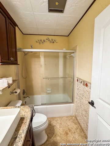 Image 16 of 45 For 28220 Bonn Mountain