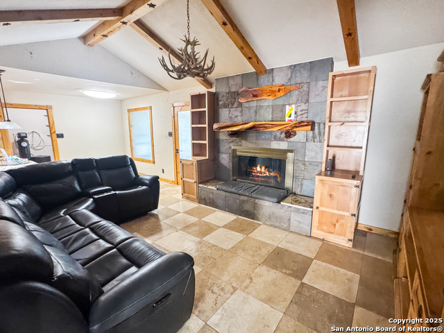 Image 19 of 45 For 28220 Bonn Mountain