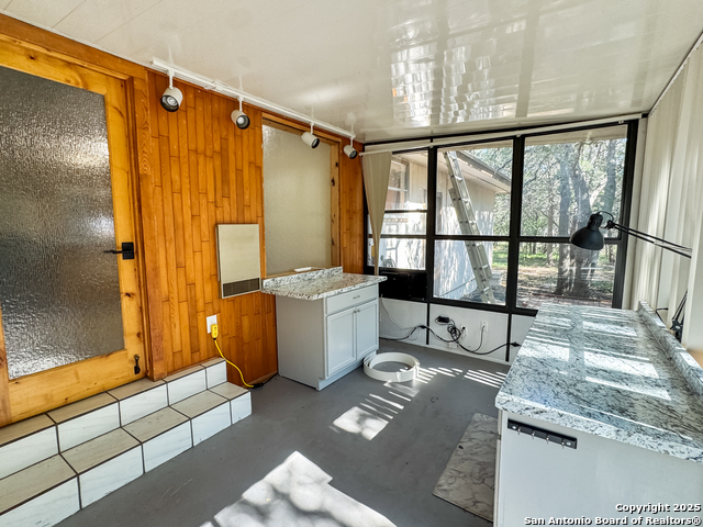 Image 20 of 45 For 28220 Bonn Mountain