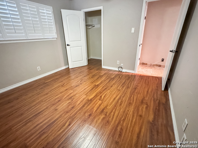 Image 22 of 45 For 28220 Bonn Mountain