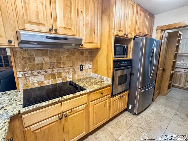 Image 24 of 45 For 28220 Bonn Mountain