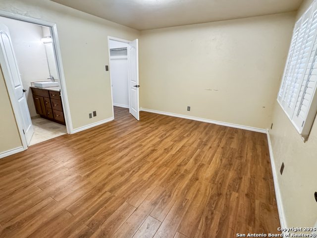 Image 28 of 45 For 28220 Bonn Mountain