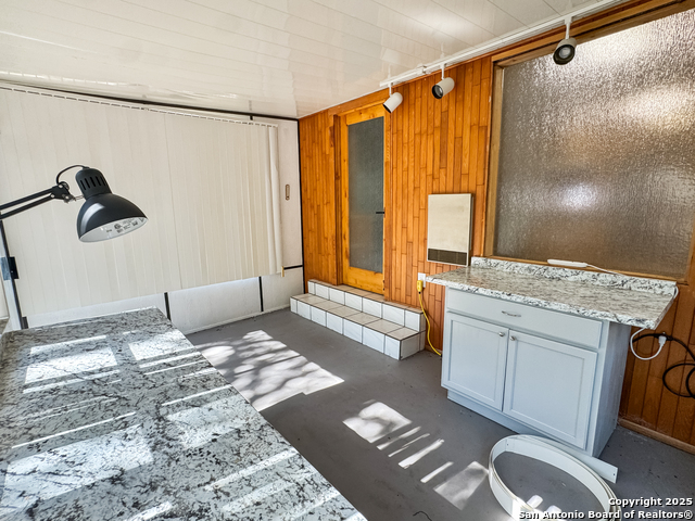 Image 44 of 45 For 28220 Bonn Mountain