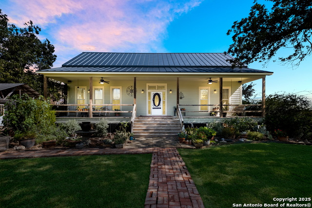 Details for 141 County Road 454, Hondo, TX 78861