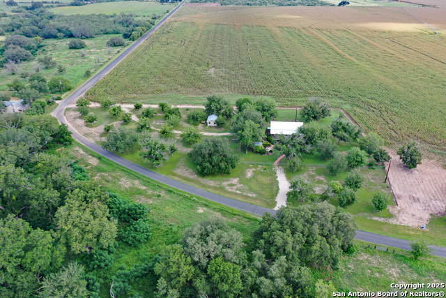 Listing photo id 15 for 141 County Road 454