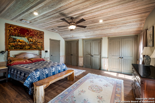 Listing photo id 6 for 141 County Road 454