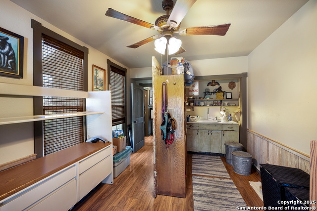 Listing photo id 7 for 141 County Road 454