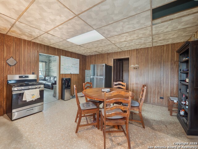 Listing photo id 9 for 6147 Pfeil Rd, Lot 1