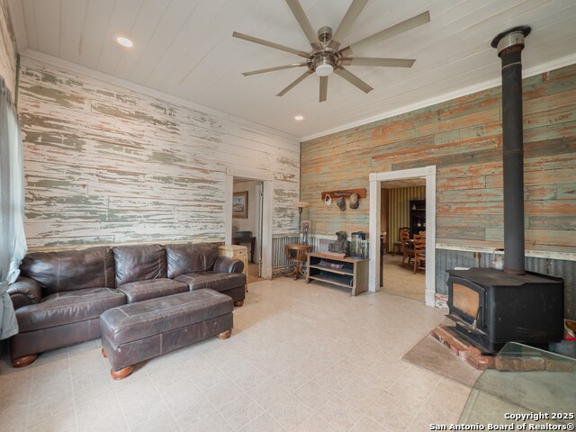 Listing photo id 5 for 6147 Pfeil Rd, Lot 1