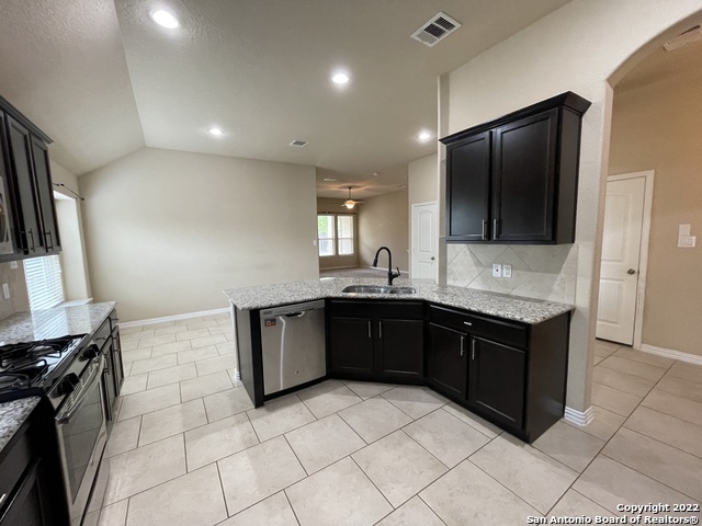 Image 10 of 24 For 15231 Stagehand Dr