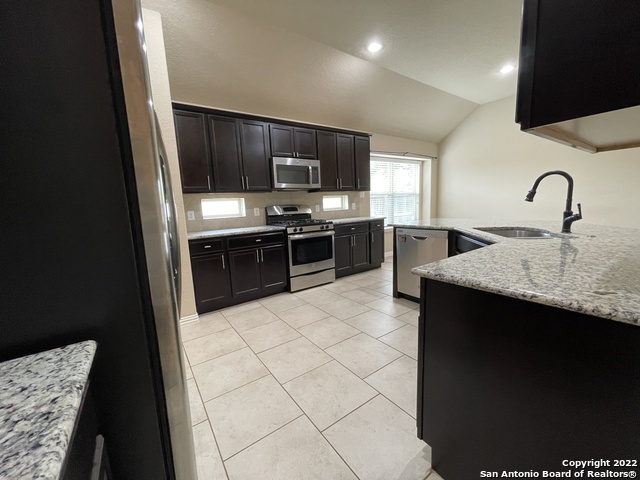 Image 5 of 24 For 15231 Stagehand Dr