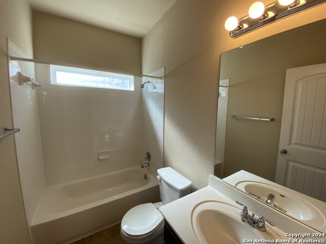 Image 8 of 10 For 128 Jolie Circle